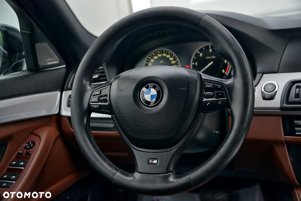 BMW Seria 5 - 34