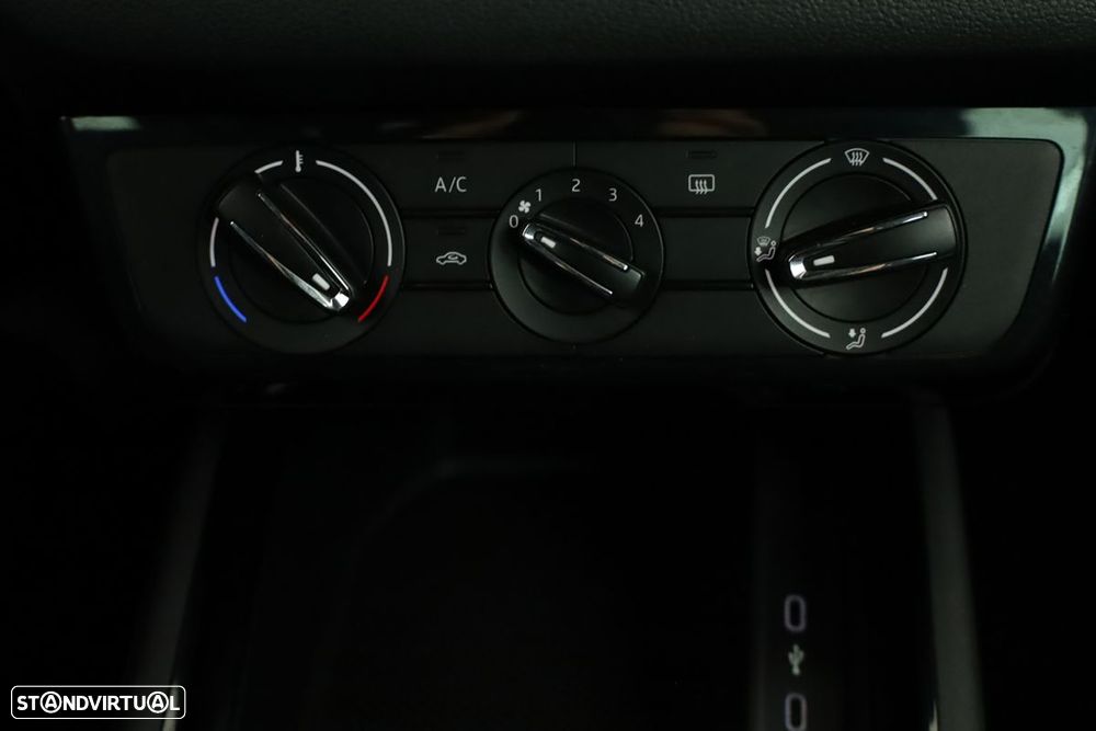 Skoda Kamiq 1.0 TSI DSG - 12