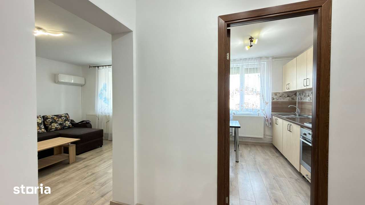 Apartament 3 camere MV1, Zona Trilak - Str. R. Ferdinand I - Carei — fotografia 3