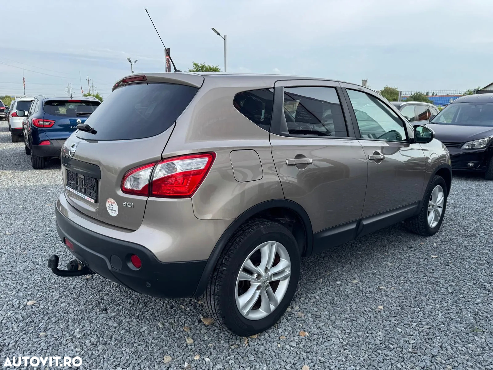 Nissan Qashqai 1.5 DCI DPF visia ECO - 3