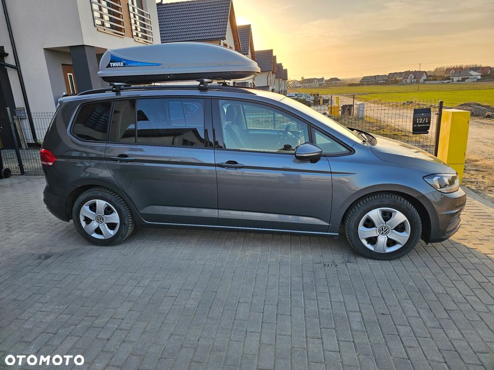 Volkswagen Touran - 5