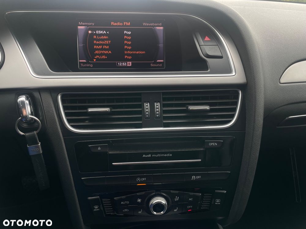 Audi A4 Avant 2.0 TDI ultra - 12