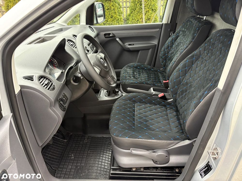 Volkswagen Caddy - 27