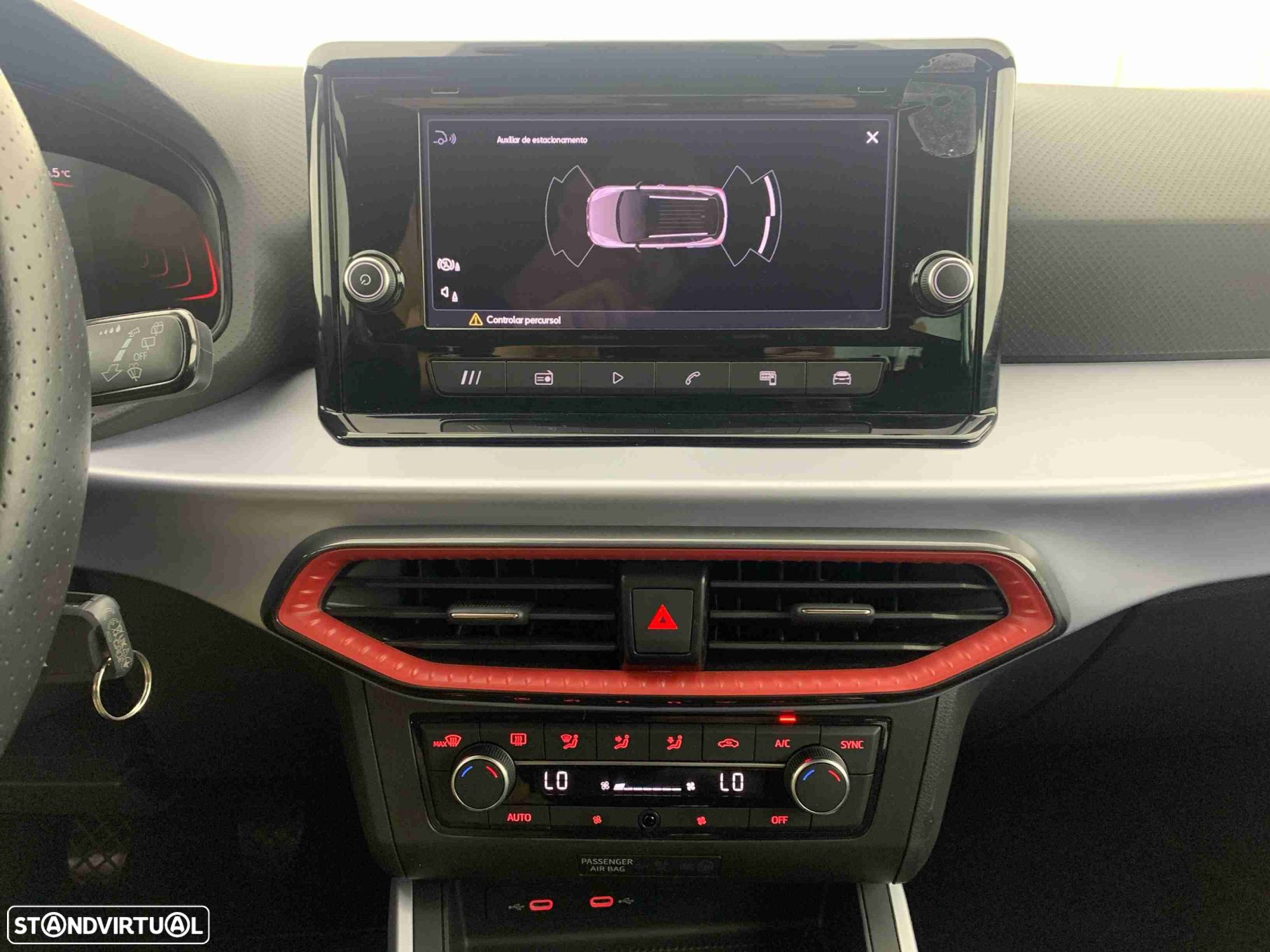 SEAT Arona 1.0 TSI FR - 9