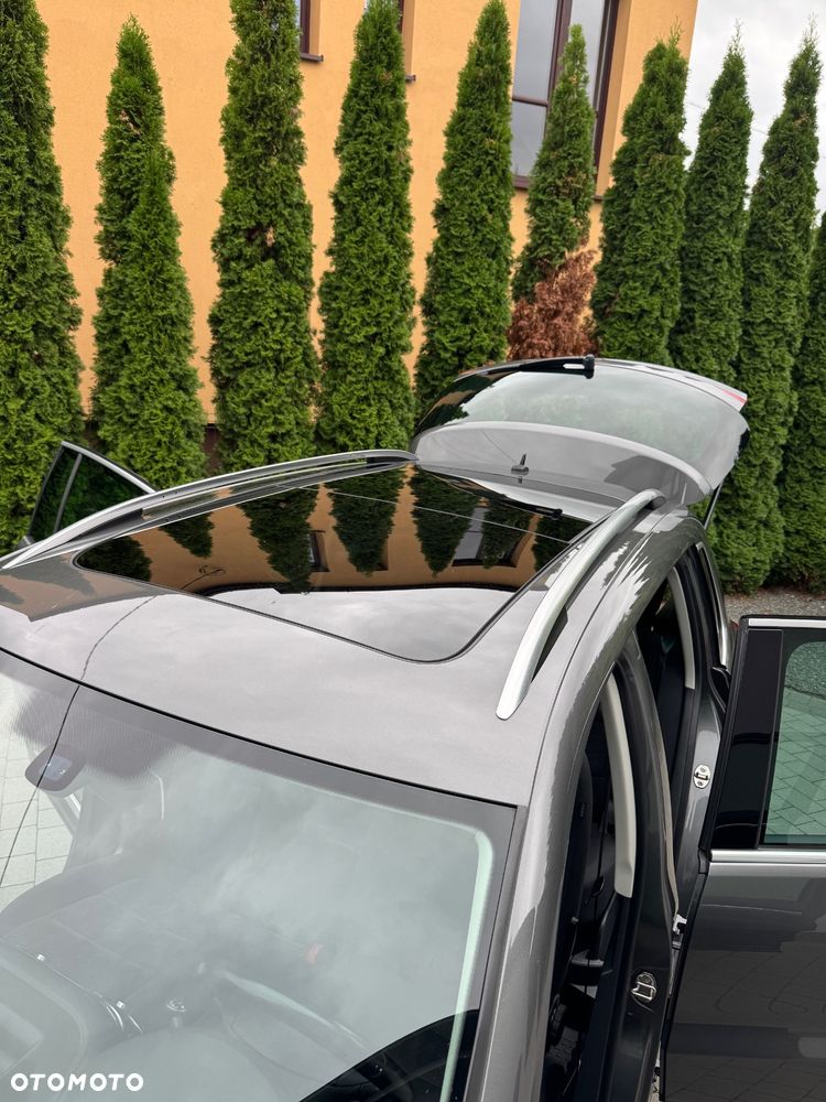 Volkswagen Tiguan 2.0 TDI DPF 4Motion BlueMotion Technology Lounge Sport & Style - 17