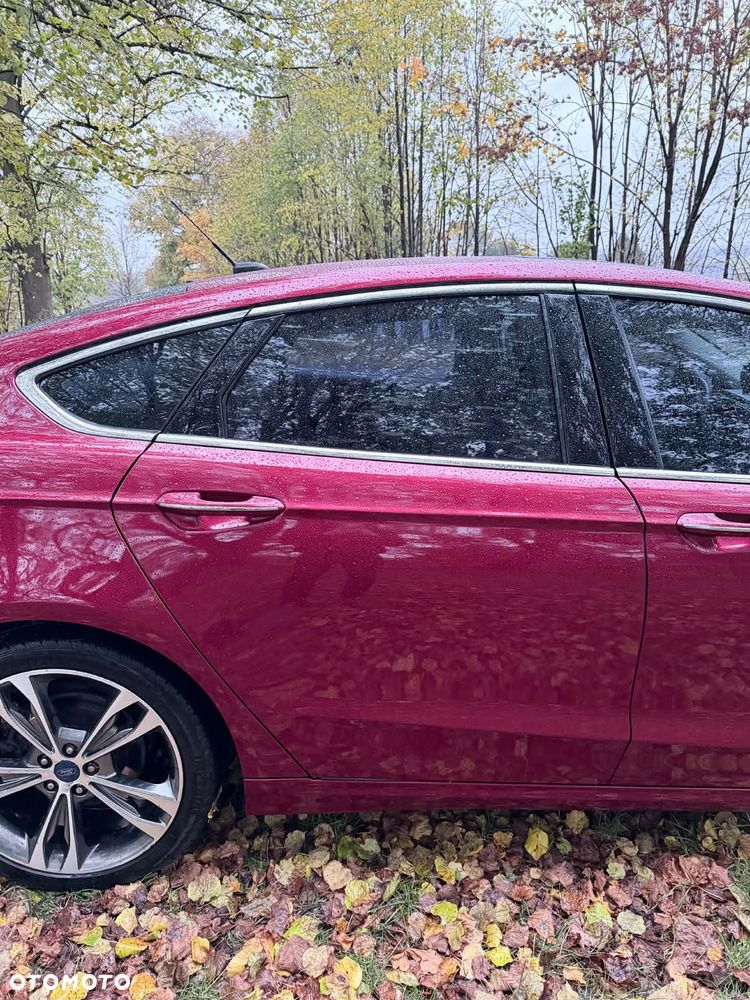 Ford Fusion 2.0 EcoBoost Titanium - 13