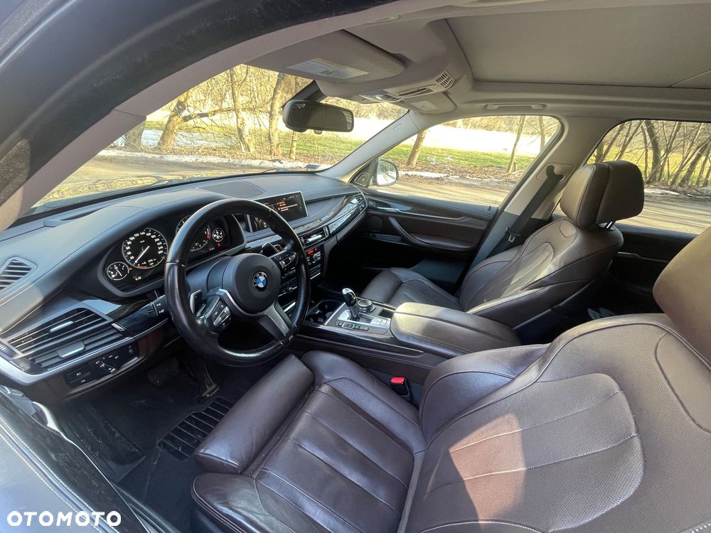 BMW X5 xDrive35i - 10