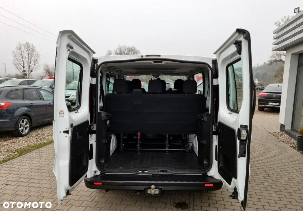 Opel Vivaro - 31