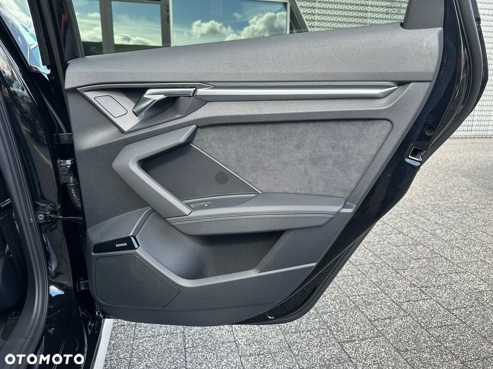 Audi S3 Limousine - 22