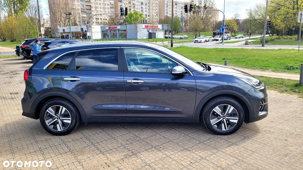 Kia Niro 1.6 GDI Hybrid Business Line - 3