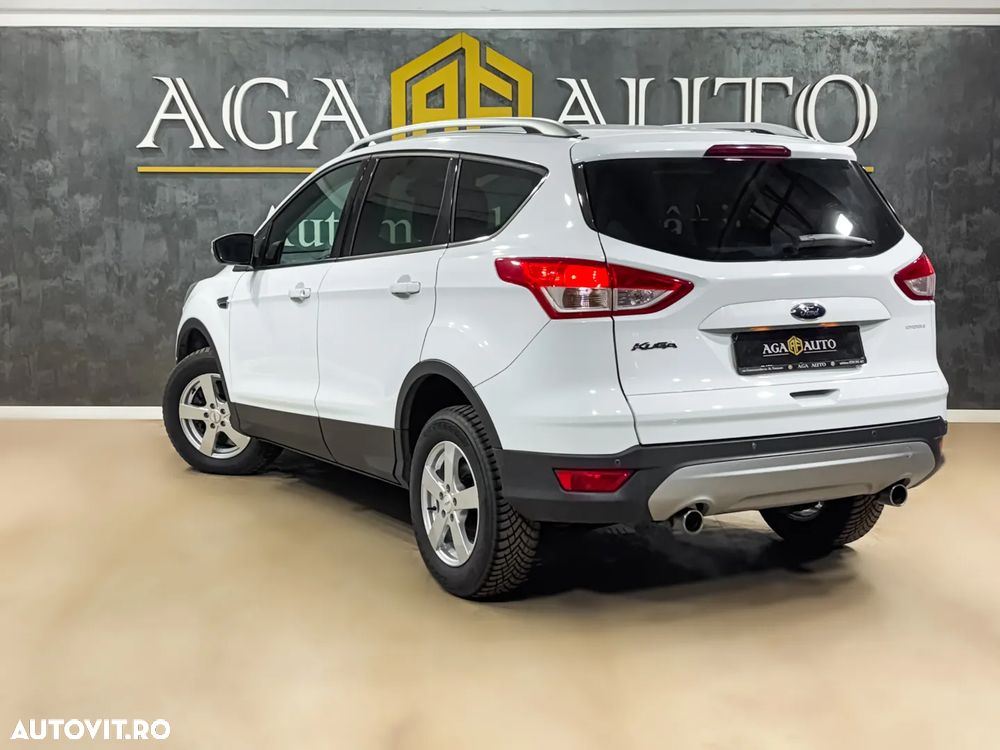 Ford Kuga - 3