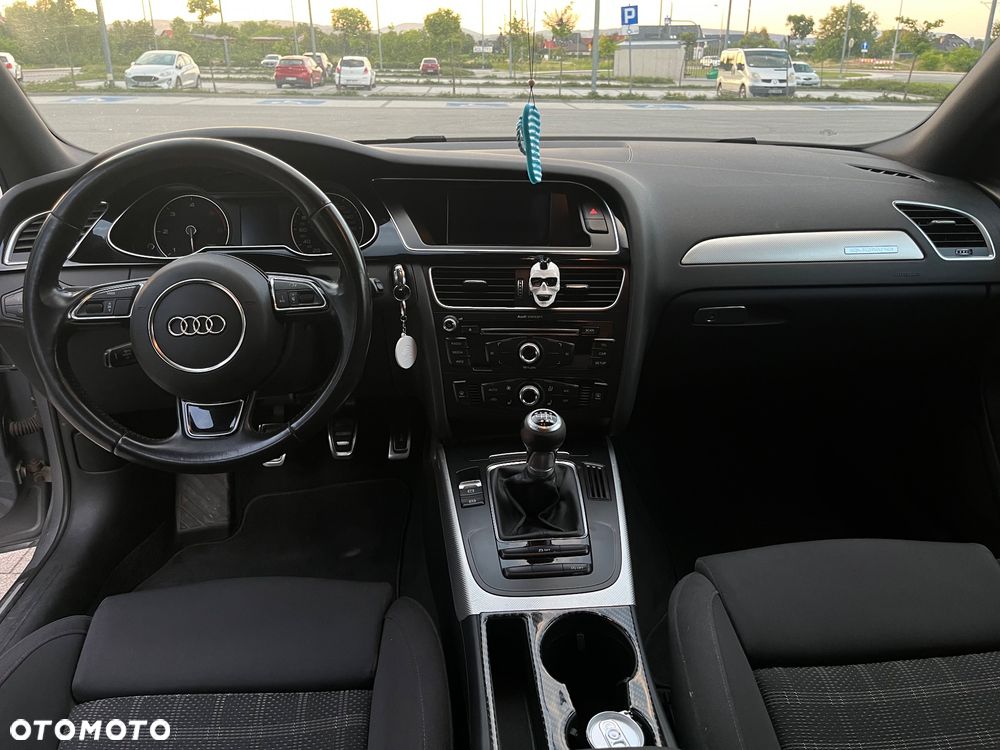 Audi A4 Avant - 13