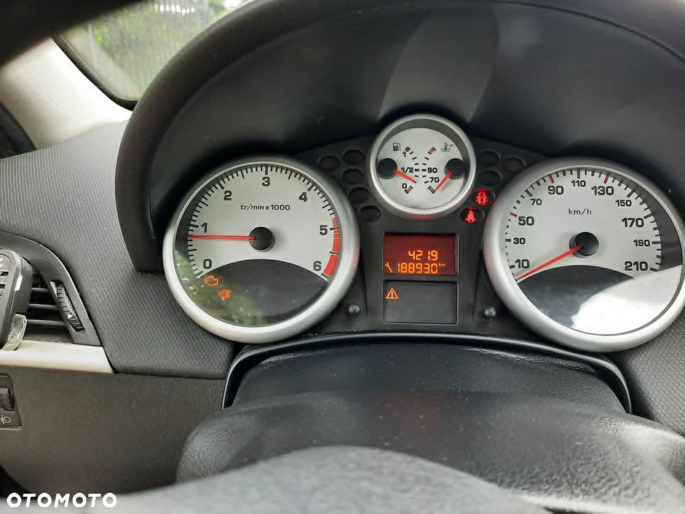 Peugeot 207 1.4 HDi Active - 4
