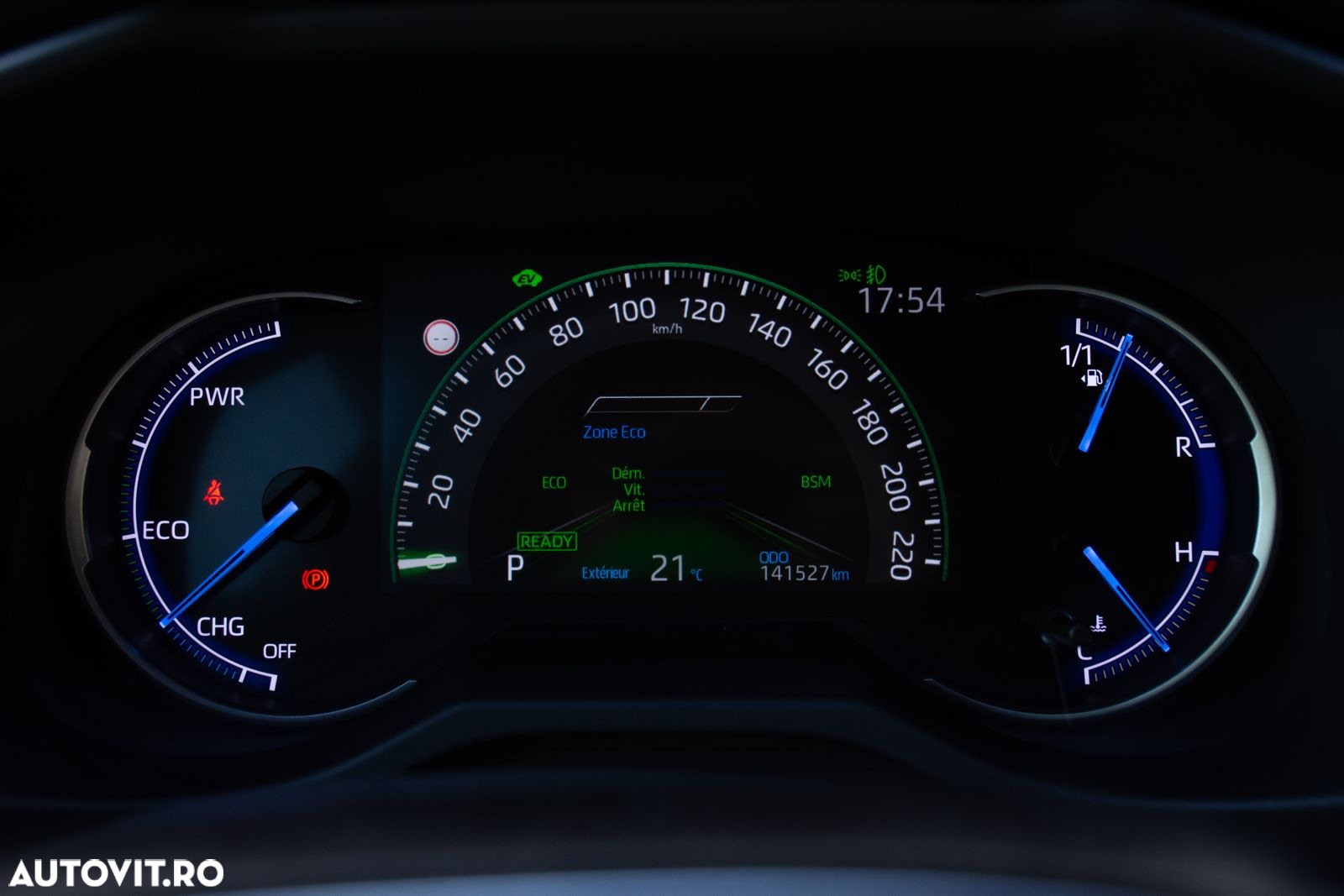 Toyota RAV4 2.5 Hybrid VVT-iE 4x4 Exclusive Bi-Tone - 12