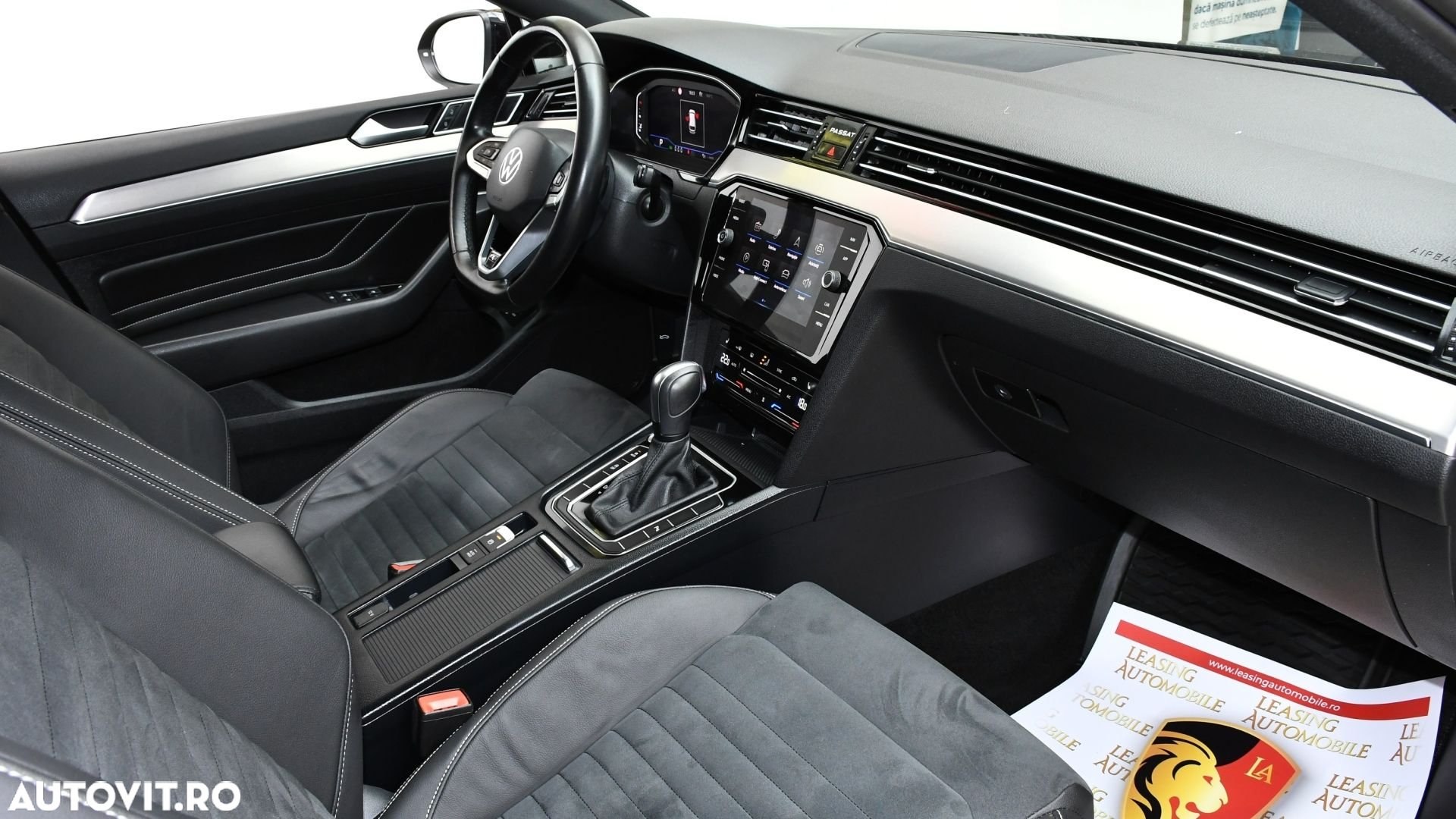Volkswagen Passat Variant 2.0 TDI 4Mot DSG Highline - 9