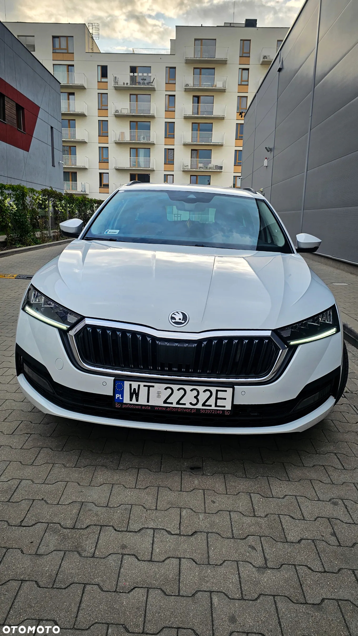Skoda Octavia 2.0 TDI SCR Ambition DSG - 6