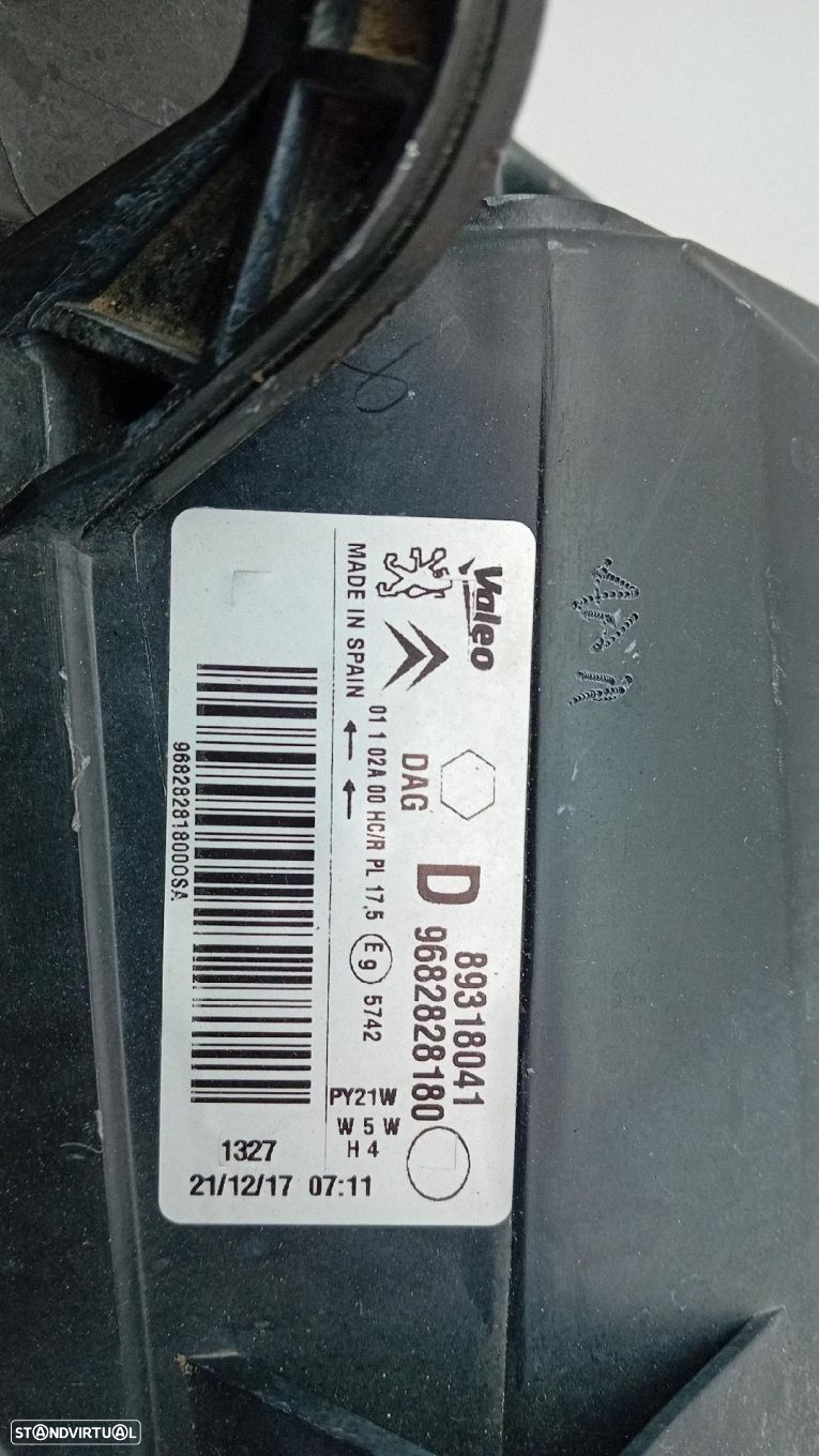 Ótica / farol direita CITROËN Berlingo (B9) - 4