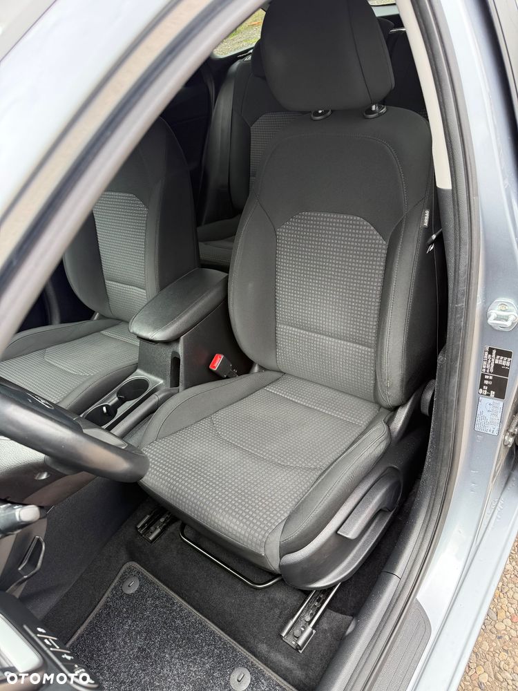 Kia Ceed 1.4 T-GDI L Business Line Plus - 28