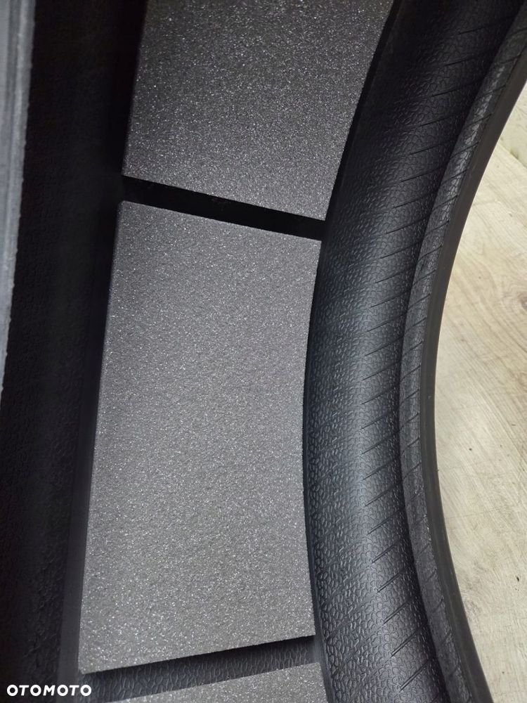 Opona zimowa Pirelli Winter SottoZero 3 255/40R20 101 W - 9