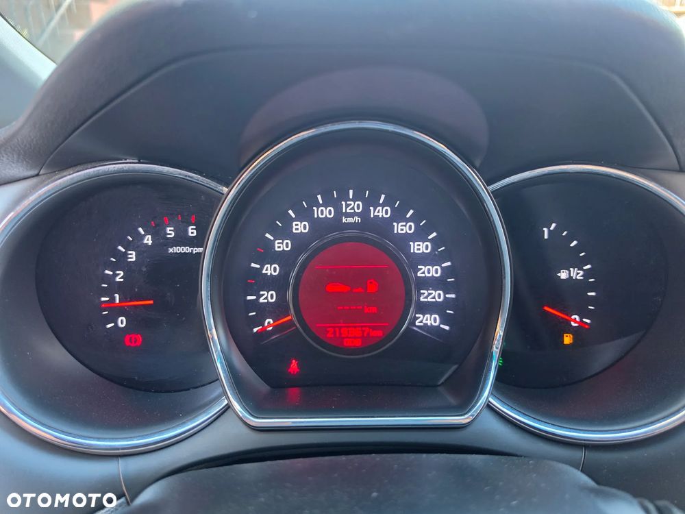 Kia Ceed 1.6 CRDi 128 ISG Spirit - 32