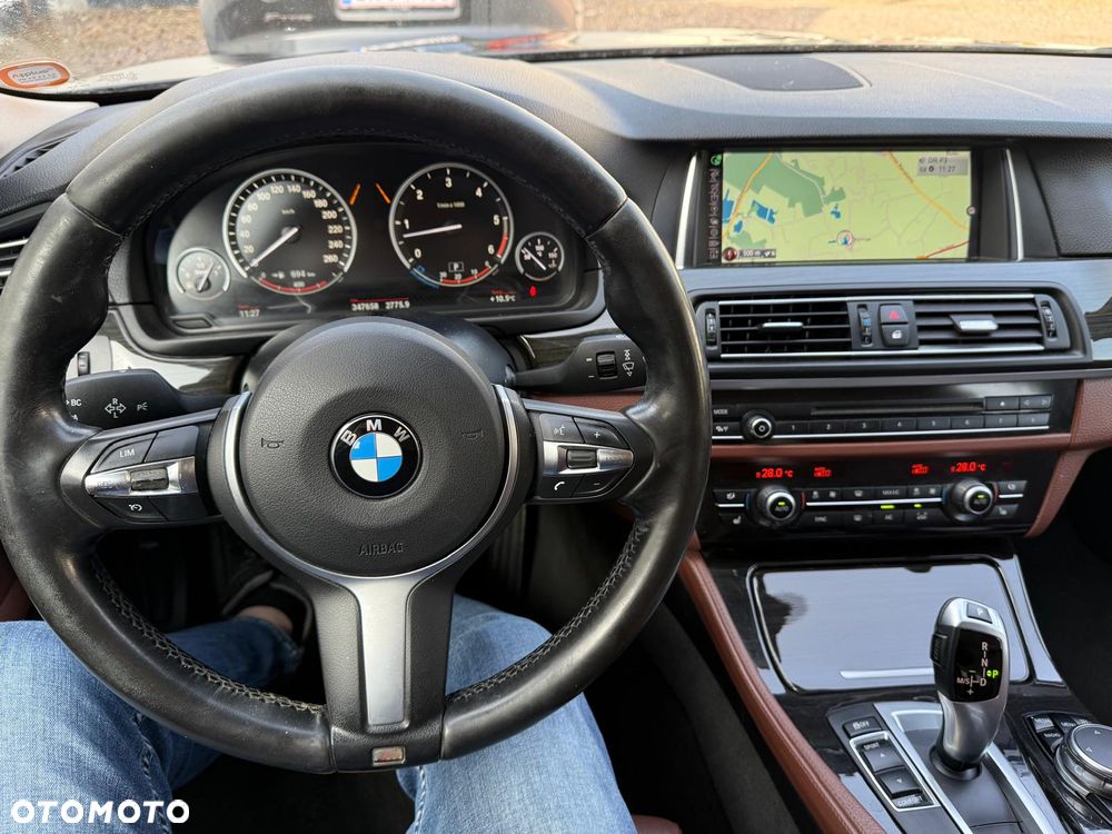 BMW Seria 5 530d Luxury Line - 8