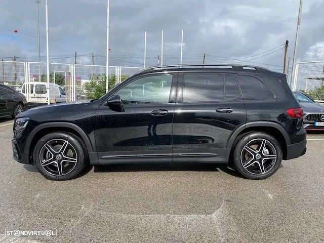 Mercedes-Benz GLB 180 d AMG Line - 2
