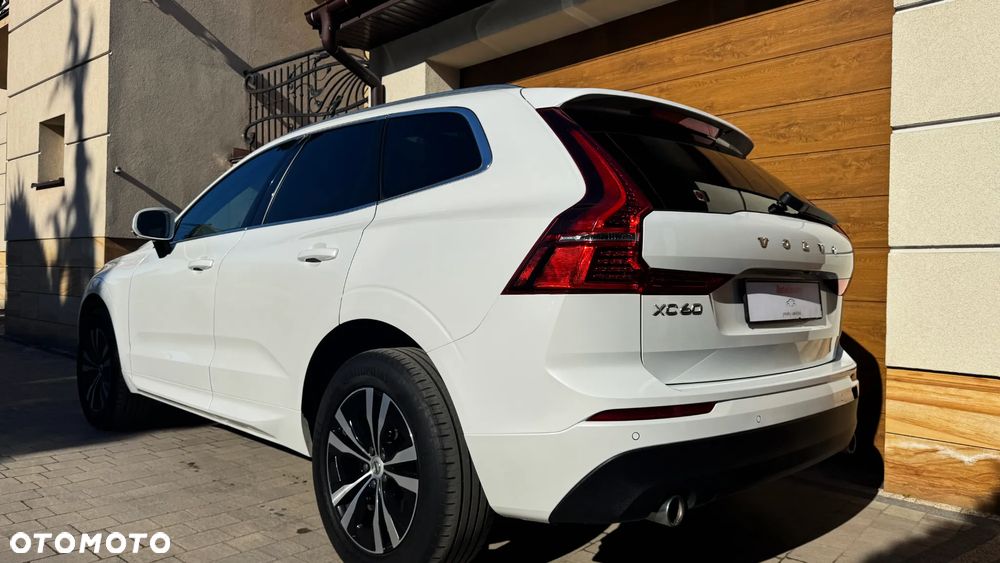 Volvo XC 60 D4 Momentum Pro - 7