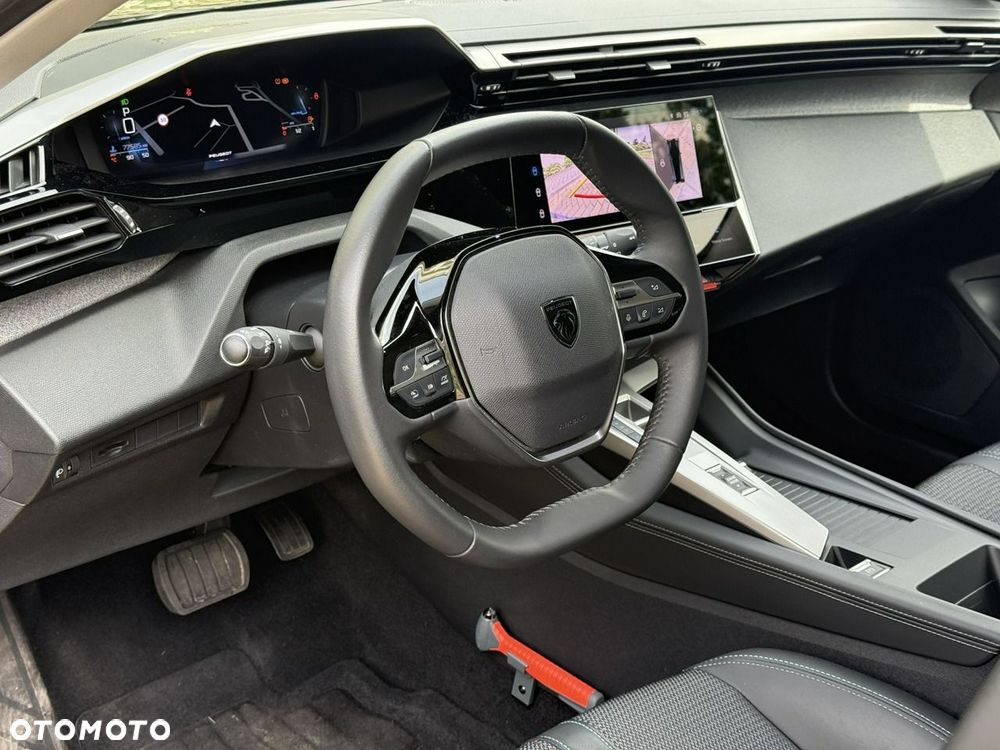 Peugeot 308 BlueHDi 130 EAT8 Allure - 18