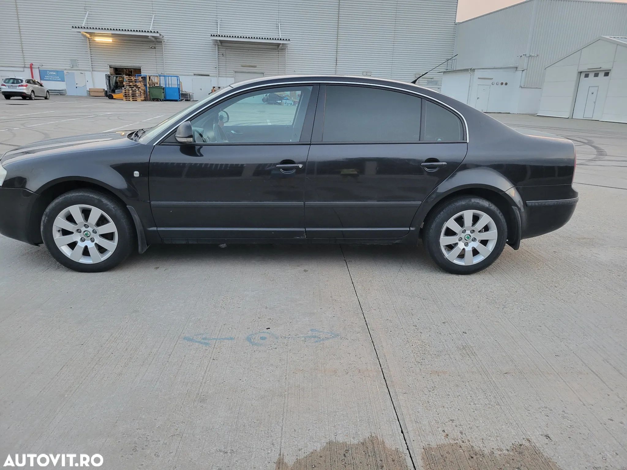 Skoda Superb 1,9 TDI Comfort - 1
