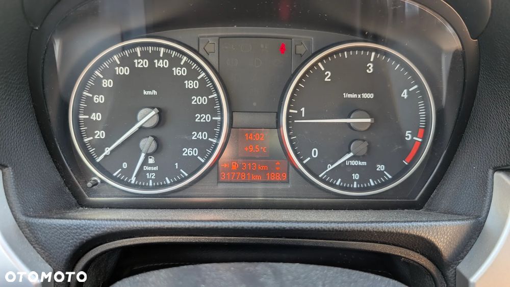 BMW Seria 3 318d DPF - 8