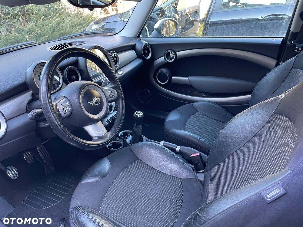 MINI Cooper S Standard - 4