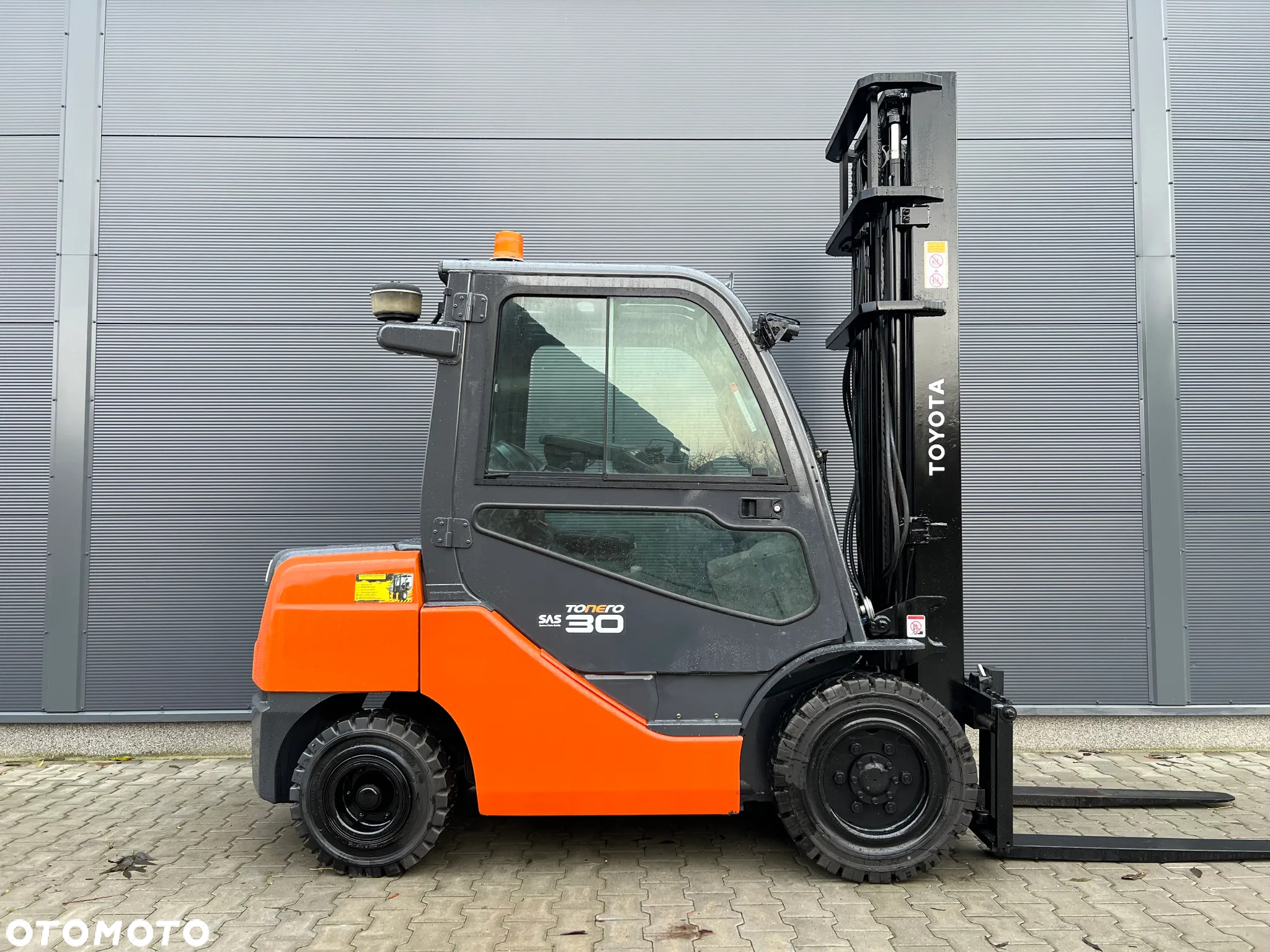 Toyota 02-8FDF30 - 2