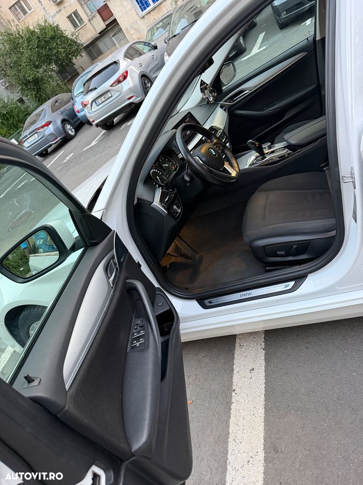 BMW Seria 5 520d AT - 4