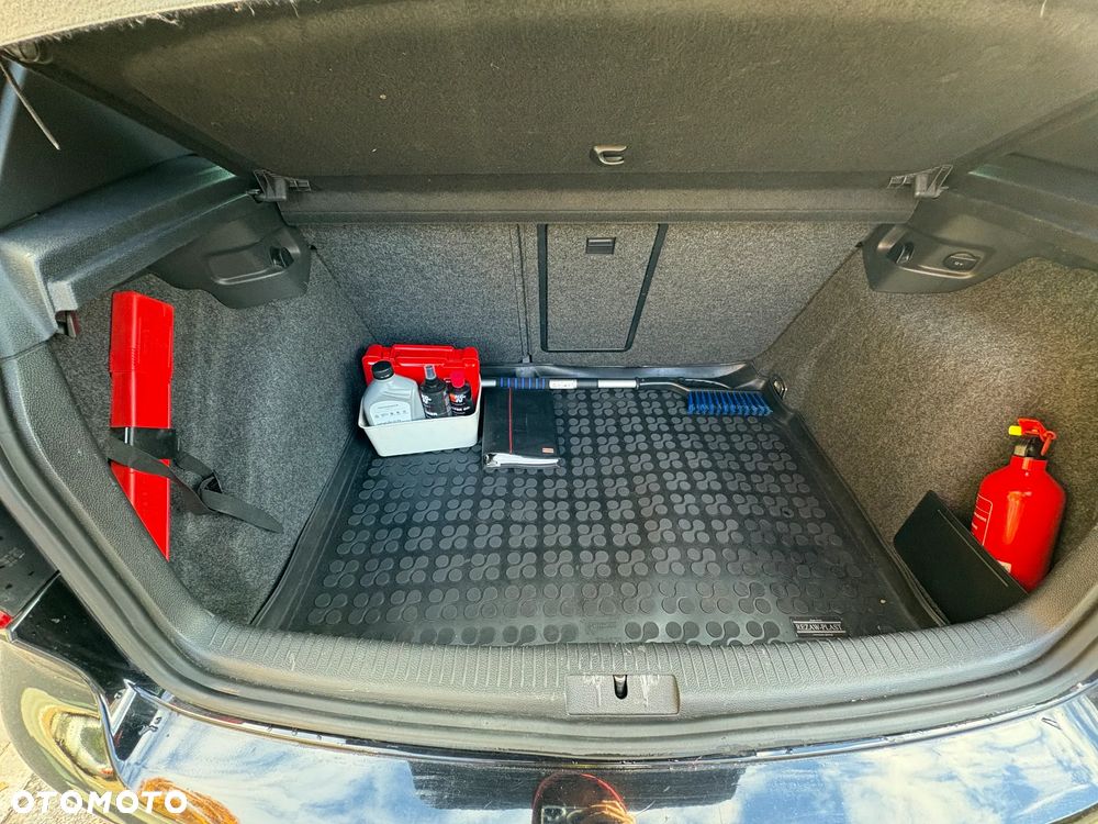 Volkswagen Golf VI 2.0 TSI GTI - 10