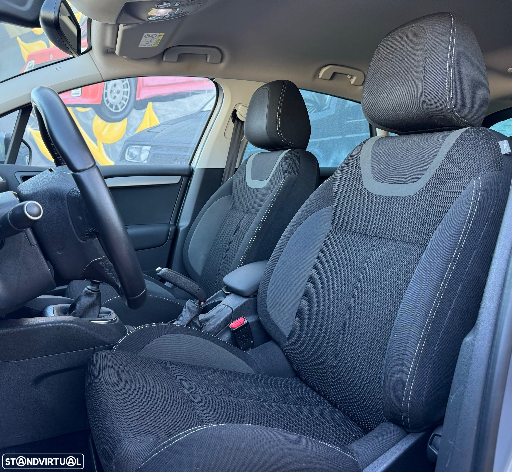 Citroën C4 1.2 PureTech Feel - 7