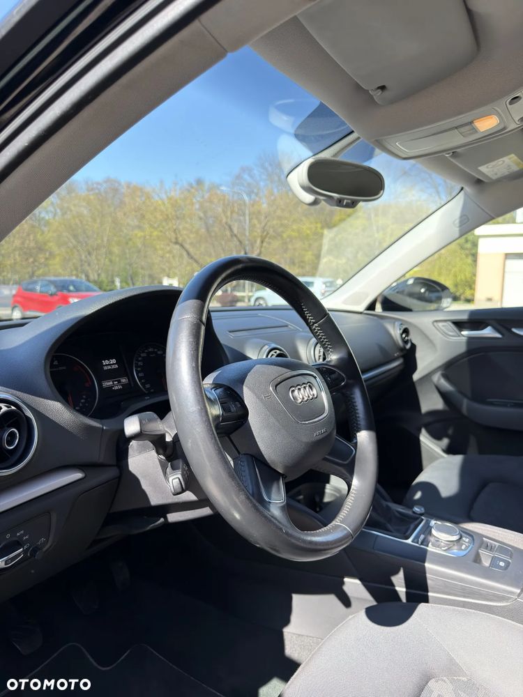 Audi A3 Sportback - 12