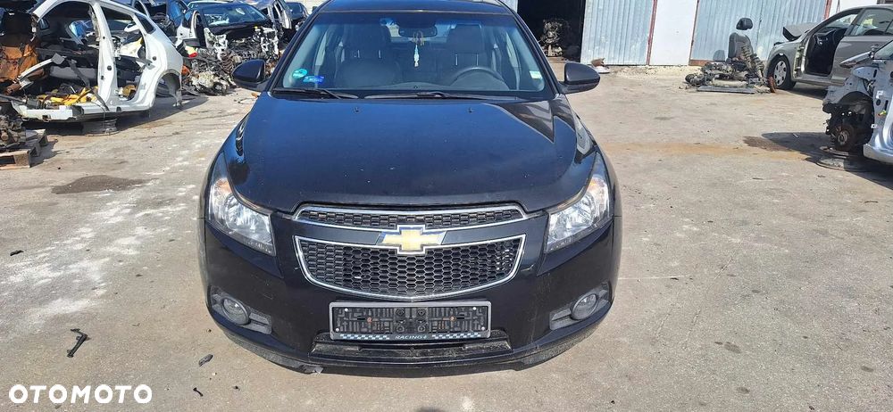 CHEVROLET CRUZE 2,0VCDI 150KM chłodnica intercooler - 1