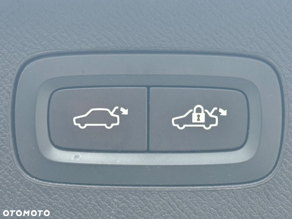 Volvo XC 90 D5 SCR AWD Inscription - 40