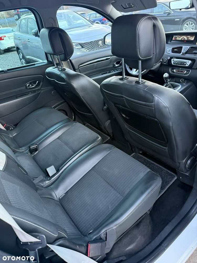 Renault Scenic - 16