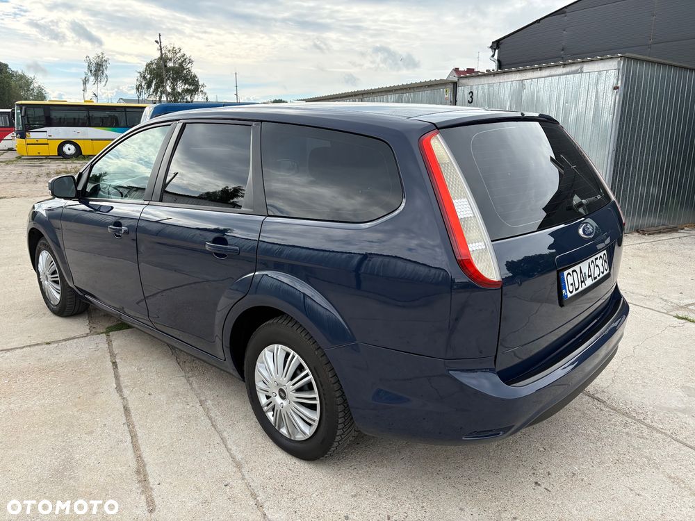 Ford Focus 1.6 Amber X - 2