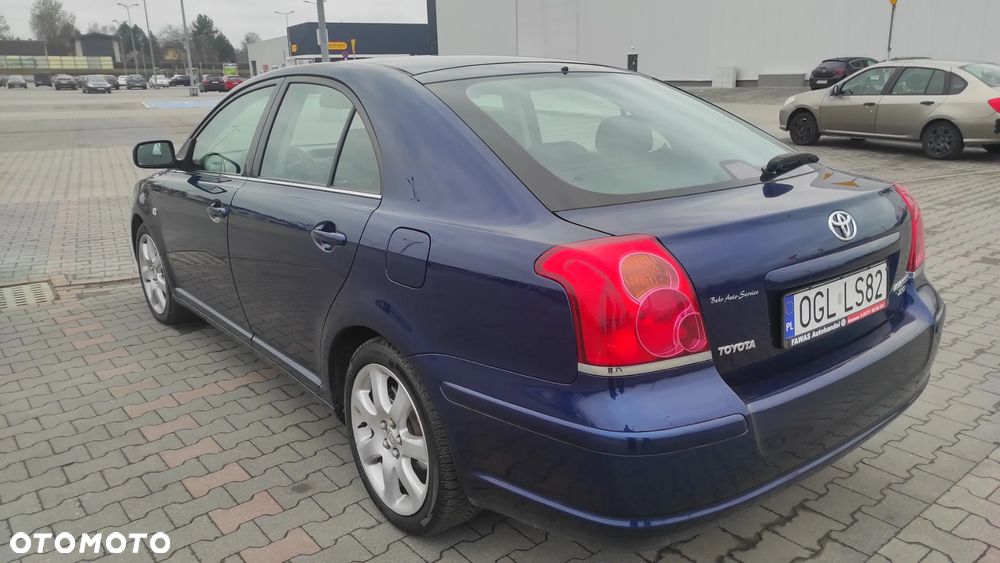 Toyota Avensis 2.0 VVT-i Travel - 10