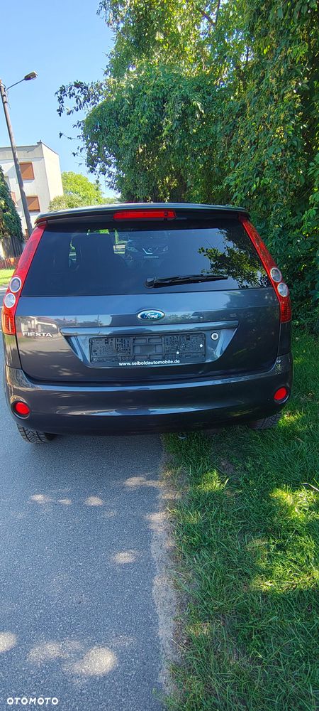 Ford Fiesta 1.4 Style - 9