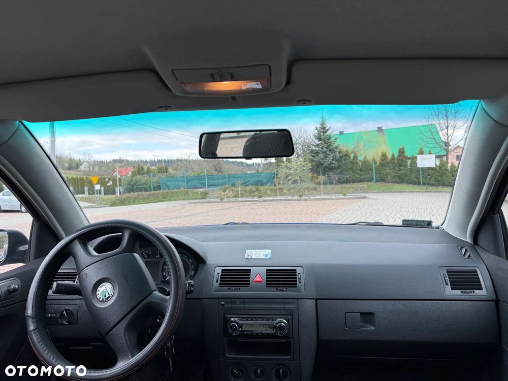 Skoda Fabia 1.4 16V Choice - 11