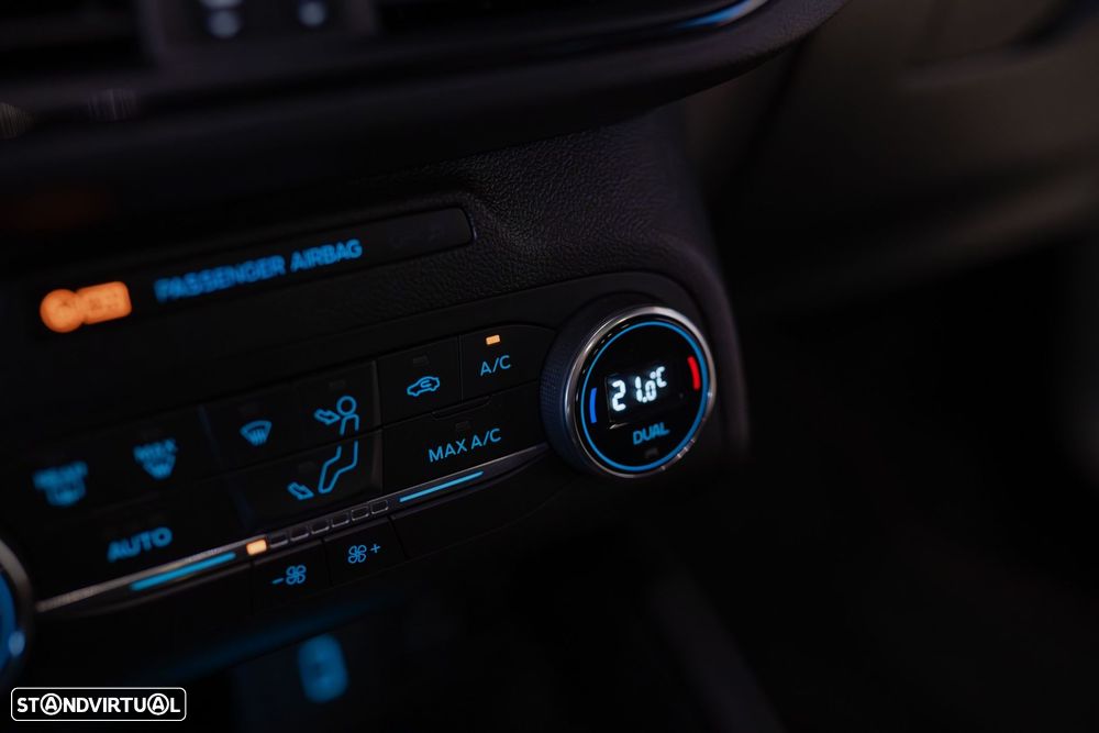 Ford Focus 1.0 EcoBoost ST-Line - 44