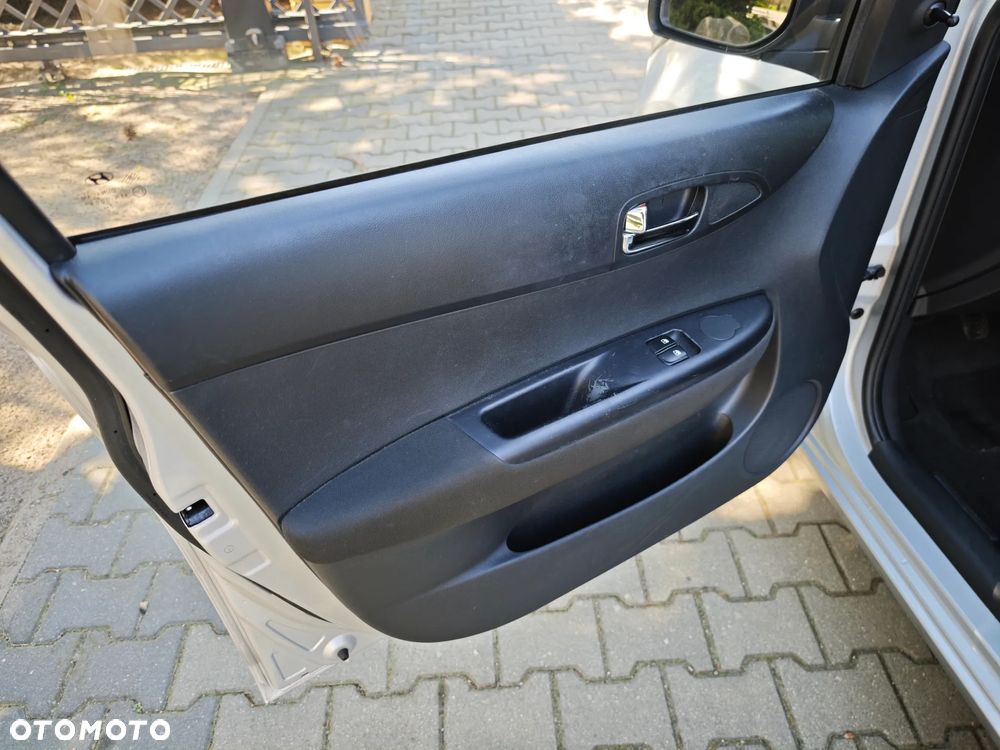 Hyundai i20 1.2 Star Edition - 28