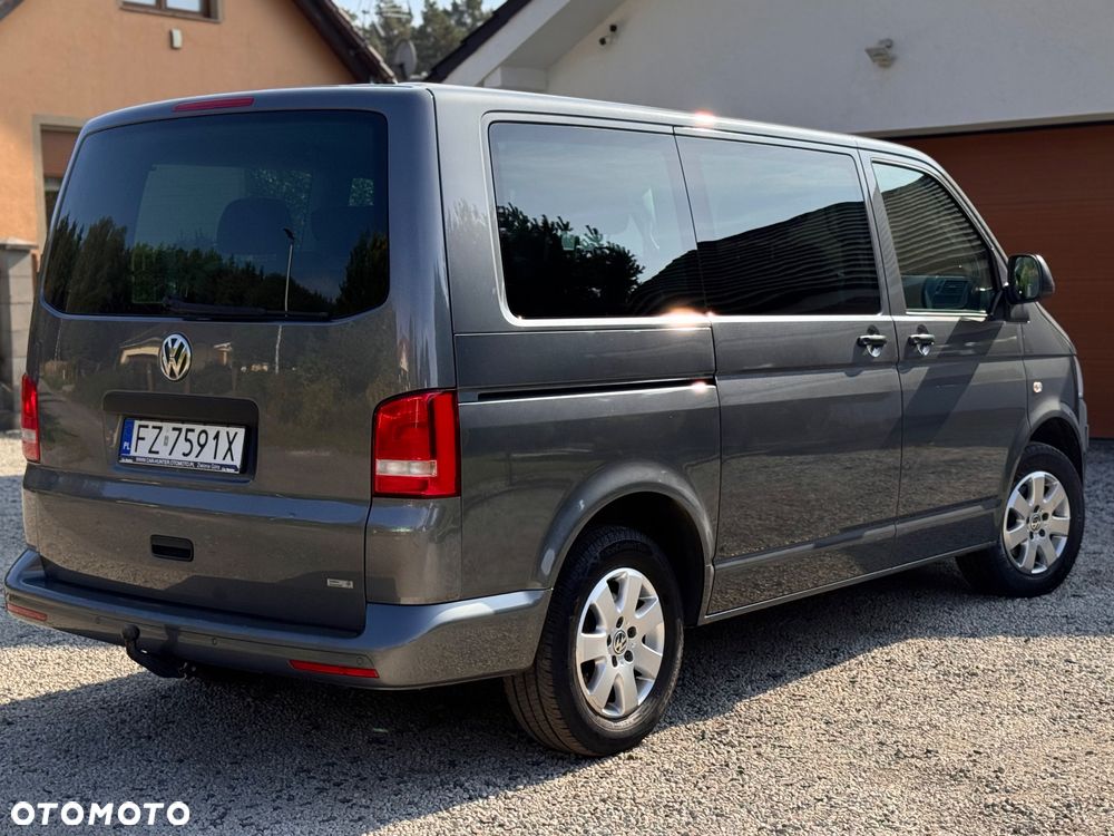 Volkswagen Multivan - 7
