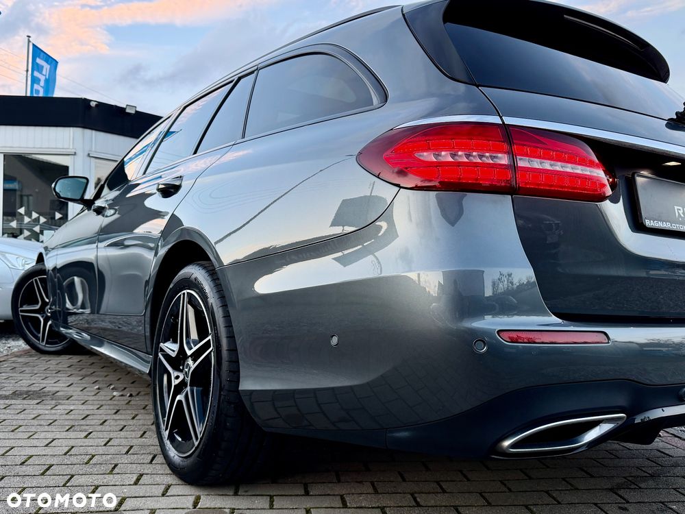 Mercedes-Benz Klasa E 200 AMG - 17