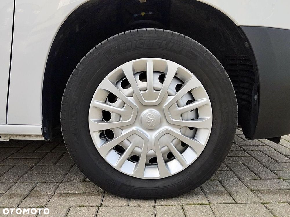 Toyota PROACE CITY - 12