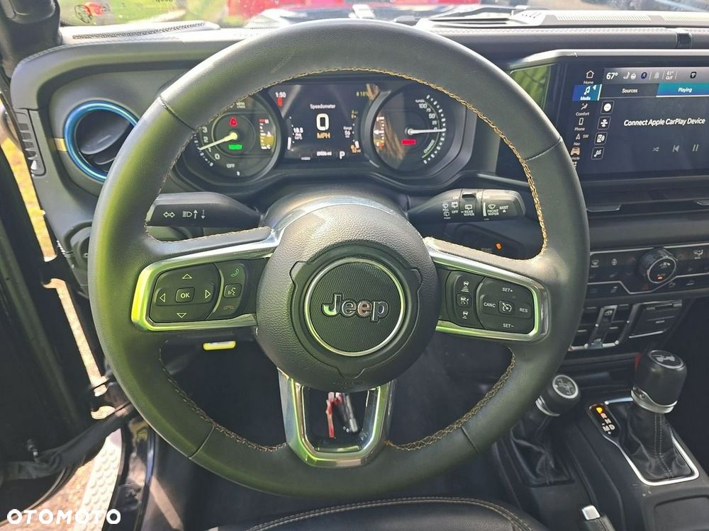 Jeep Wrangler - 19