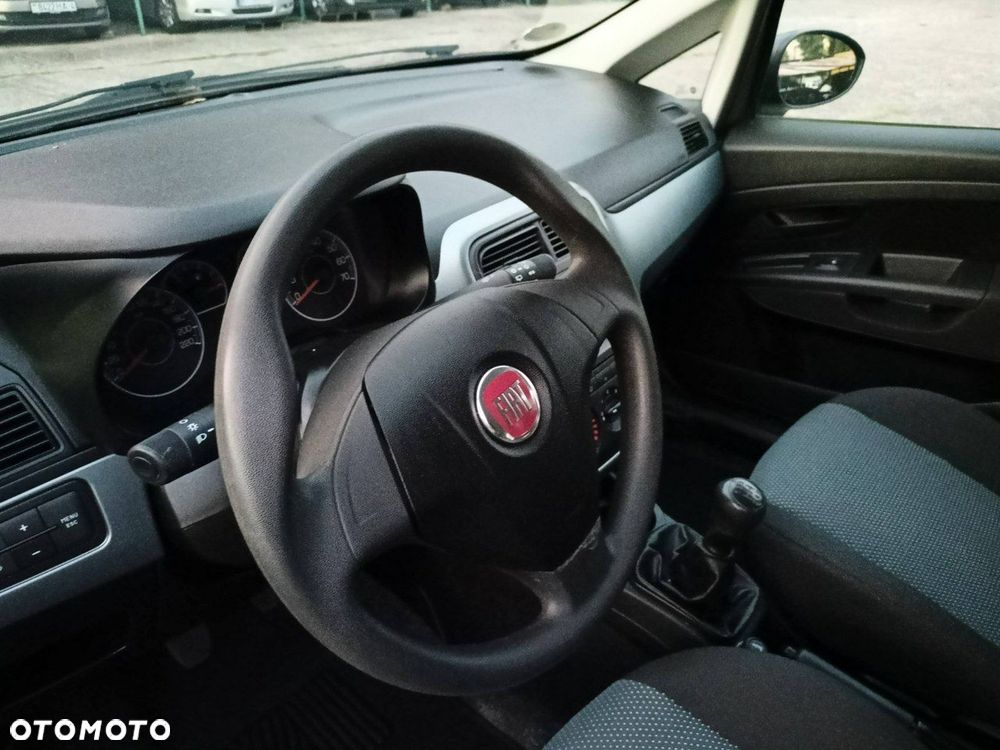 Fiat Grande Punto - 14